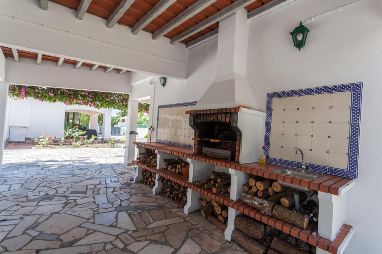Ocean, Pines And Mountain - Renovated February 2025 - Ac Colares Exterior foto